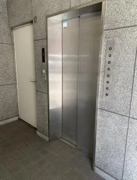横浜エム・エスビルの外観