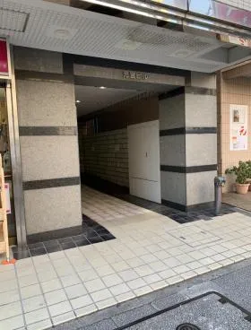 元宮ビルの外観
