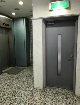 共益ビルの外観