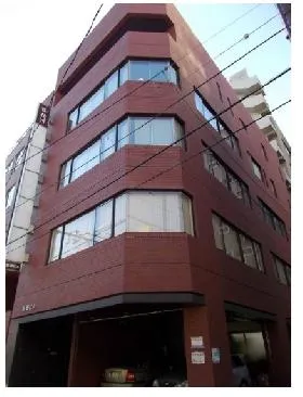 飯田ビルの外観