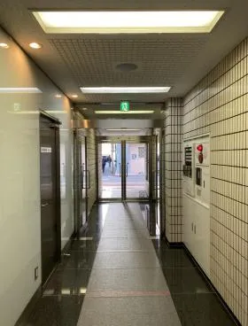 NSビルの外観