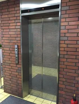 愛宕山弁護士ビルの外観