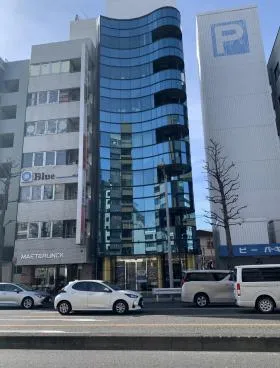 ニッセイビルの外観