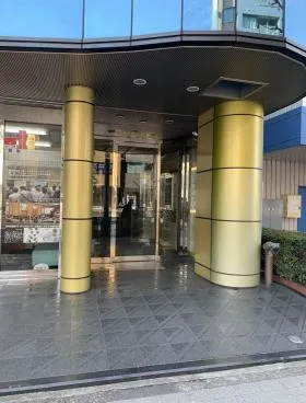 ニッセイビルの外観