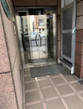 ベレネ和平ビルの外観