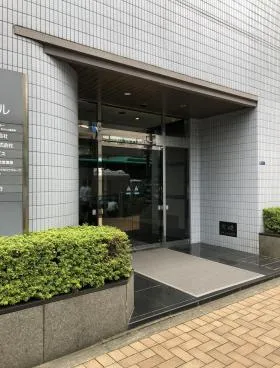 長寿ビルの外観