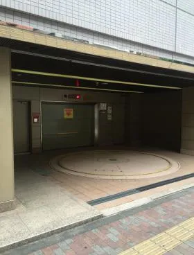住友生命三田ビルの外観