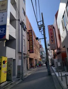 ルミノス横浜ビルの外観