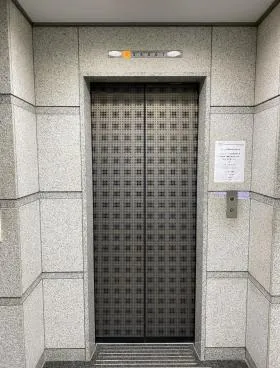 サンライズ橘ビルの外観