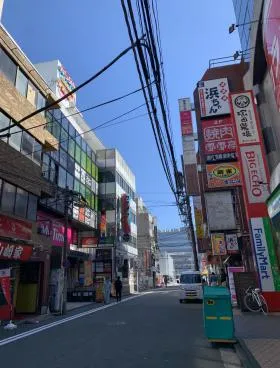 松山ビルの外観