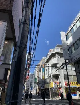松山ビルの外観