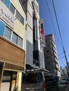 LMCビルの外観