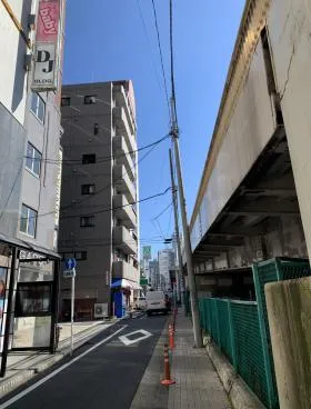 LMCビルの外観