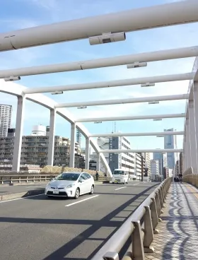 横浜西口藤澤ビルの外観