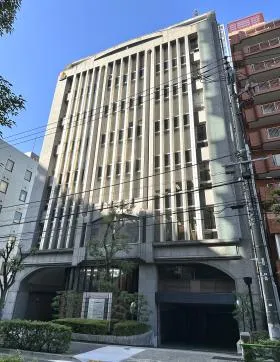 サニープレイス田町ビルの外観