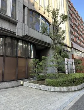 サニープレイス田町ビルの外観
