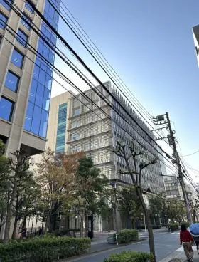 サニープレイス田町ビルの外観