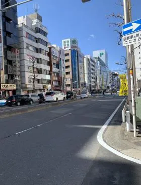 城勘ビルの外観