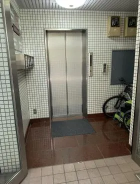 廣枝ビルの外観