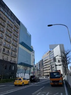 YBS南幸ビルの外観