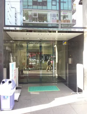 TSUTSUI横浜ビルの外観