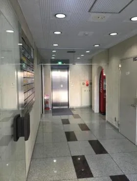 南幸折目ビルの外観