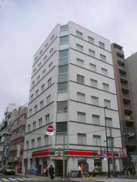 ザイマックス東上野(旧:ルート東上野)ビルの外観
