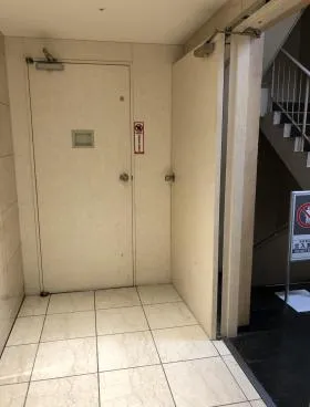 犬山西口ビルの外観