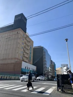 三栄ビルの外観