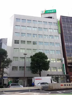 日本生命横浜西口ビルの外観