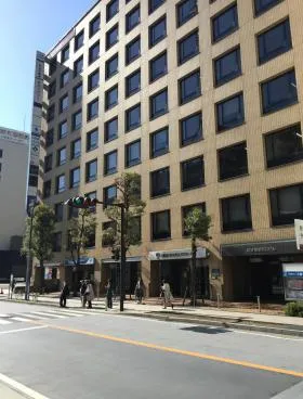NMF横浜西口(旧NOF横浜西口)ビルの外観