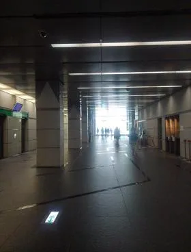 横浜STビルの外観
