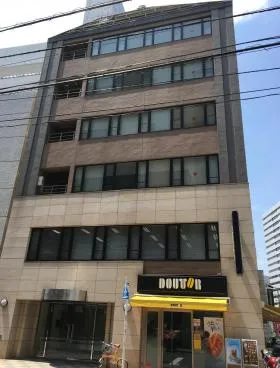 横浜NSビルの外観