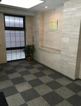 横浜NSビルの外観
