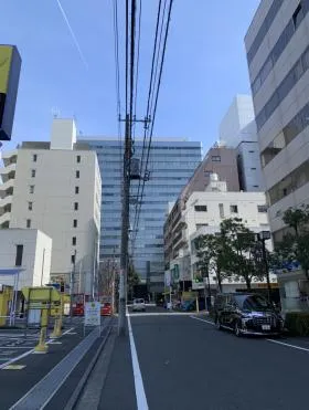 HI横浜ビルの外観