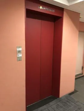 小伝馬町松村ビルの外観