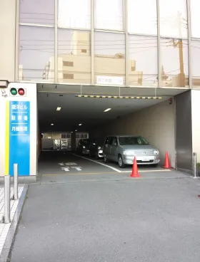 銀洋ビルの外観