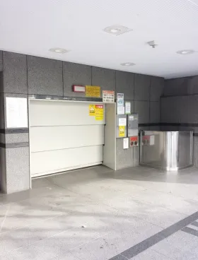 KDX横浜西口ビルの外観