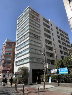 フェリーチェ横浜ビルの外観