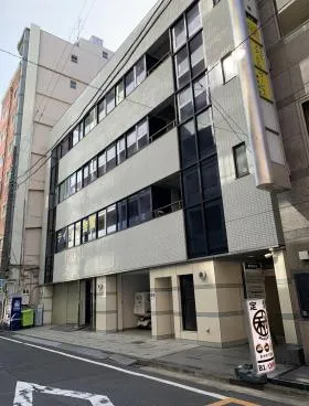横浜平成ビルの外観