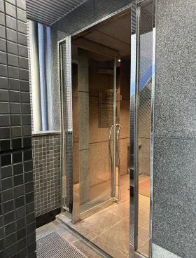 東洋浜町ビルの外観
