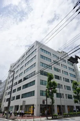 東武横浜第2ビルの外観