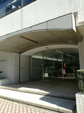日本生命横浜尾上町ビルの外観