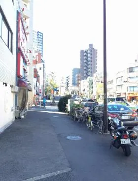 荒木町エーシービルの外観