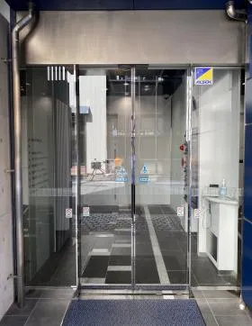 東京石灰工業(株)東石ビルの外観