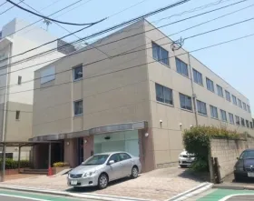 レックサービスビルの外観