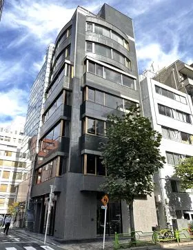 Biz Feel Ginza Eastビルの外観