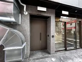Biz Feel Ginza Eastビルの外観