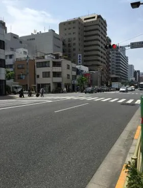 緑町塚本ビルの外観