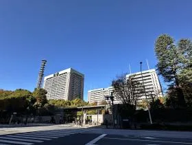 防衛省